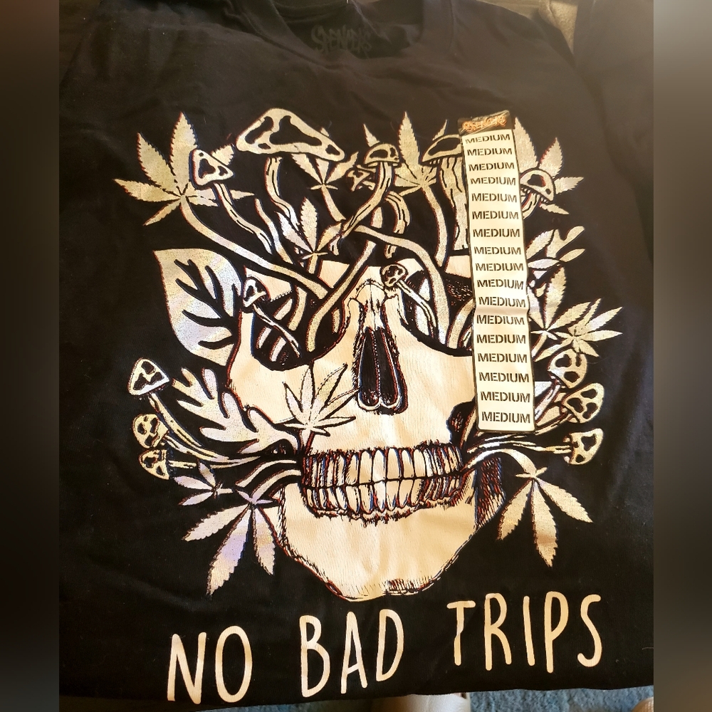 Mens graphic tee
